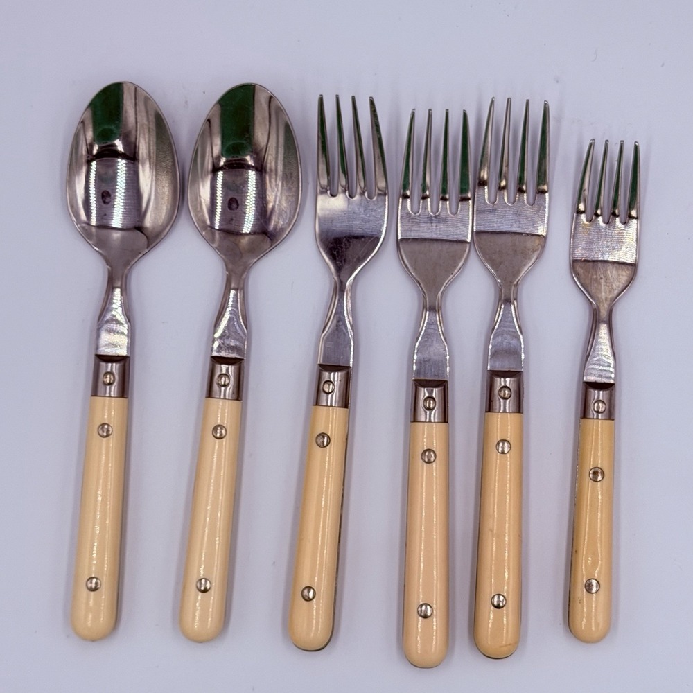 VTG Retro Cream Handle Flatware Spoons Forks Stainless Cottagecore Kitchen‎ Set